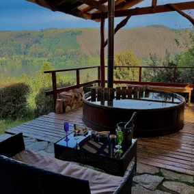 Cabin with a family-size tinaja and a beautiful view of the river. - Image 2