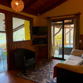 Cabin with a family-size tinaja and a beautiful view of the river. - Image 4