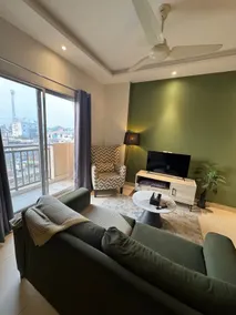 Tipsy Retreat: Studio Apt - Image 4