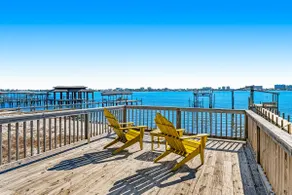 Charming bay front home with WiFi, central AC, bal - Image 2