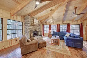 Mtn Mama - 10 Bed+ Game Rm | Lake Pass+ Ski Cabin - Image 5