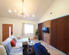 Modern New Build Home 3Bed-2bath - Image 2