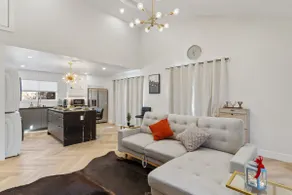 Modern New Build Home 3Bed-2bath - Image 4