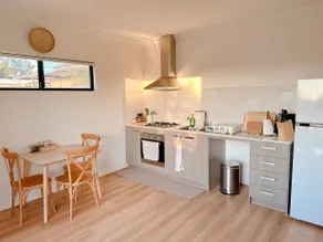 Comfy Home Near the Hills - Image 5