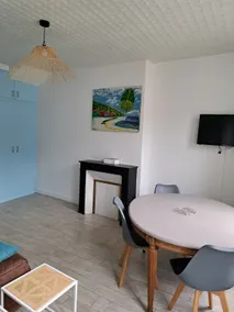 Downtown Bolbec apartment - Image 3