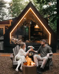 Romantic A-Frame cabin in the woods - Image 5