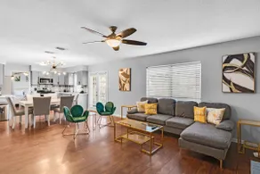 5BR 2.5BA Spacious house sleeps 16• - Image 2
