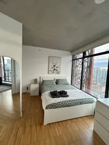 Cozy Gastown condo with a view! - Image 5