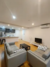 Entire Lovely 2 BR Apt Close to Shops and Train - Image 4