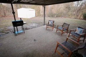 Spacious Oasis in East Tupelo on 5 acres - Image 3