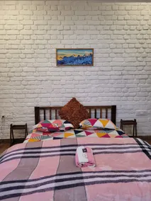 Beautiful AC Studio apartment - Himalay Homestays - Image 4