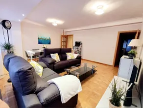 Spacious and central - Image 3