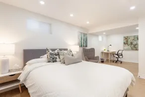 Newly renovated 2 bedrooms Lower level. - Image 4