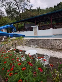 Corozo · Nature + Pool + Peace and Quiet - Image 2