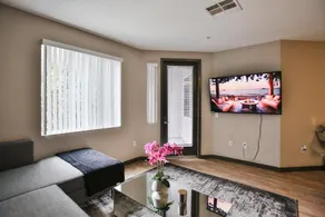 Center of Irvine, Near to SNA, Disney, Airport - Image 4