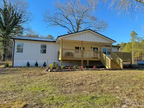 Red Barn | Country Retreat-Views-3bd2ba-Sleeps 7 - Image 3