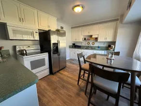 Cozy Madison Heights Hideaway - Image 4