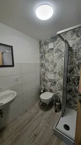 Downtown apartment with kitchenette and bathroom - Image 2