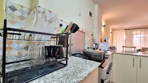Spacious studio available to let - Image 4