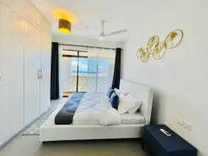 Beachfront Oasis | Balcony Sunsets | Fast WiFi | 3 Pools + Waterpark - Image 3