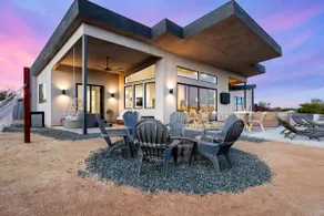 Luxury Home • Hot Tub • Fully Fenced Oasis - Image 2