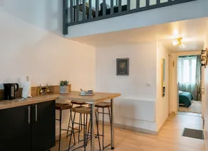 Duplex Lindor élégant - 2 chambres jusqu'à 4 personnes - Parking gratuit - Image 4