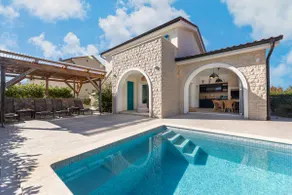 Villa Malina with heated pool - Image 2