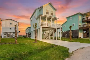 Family Friendly 3-Bedroom Coastal Escape - Image 5