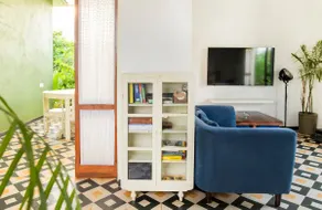 VILLA JULES | Cozy | Central | Luxury | Modern | Quiet - Image 2