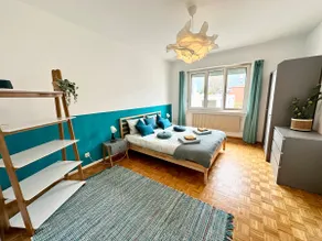 Cozy Apartment with a View! - Image 5