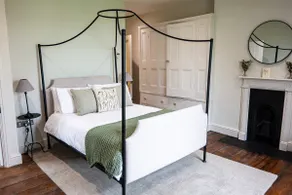 Sutton Hall, Norfolk - Image 4