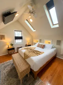 Cozy & Comfy 3BR Home - Image 4