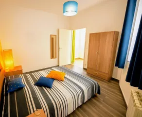 Cozy House - Close to Zenith, Zoo & Downtown - Image 2
