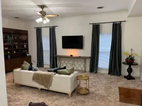 Cozy Quiet Townhouse - Image 2