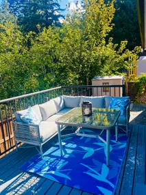 Beautiful Home in Shawnigan Lake - Pet Friendly! - Image 5