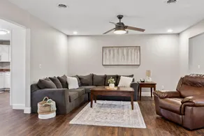 The Archer Home - Image 2