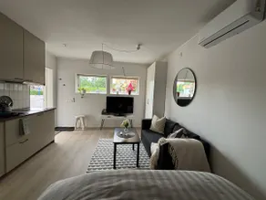 Tiny House near Arlanda Airport & Train Station - Image 5
