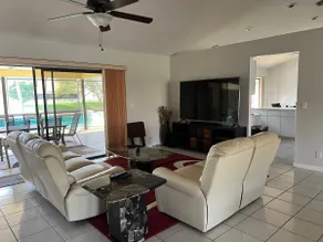 CasaBella -HotTub-Private Pool-4 Beds-Pool Table - Image 4