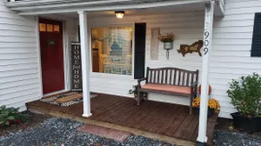 Near NC Zoo | Parking | Pet-Friendly - Image 2