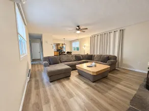 Sauble Beach Getaway with AC and Private Suite - Image 3