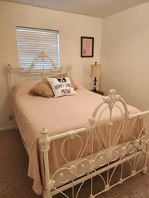 Home on Meadow - Image 4