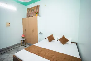 Ground floor Full AC Anshi Home Stay - Image 5