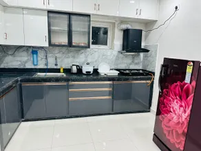 Luxury Modern 2BHK NearUSCONSULATE - Image 3