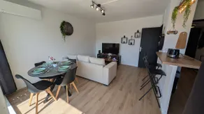 Air-conditioned 2-bedroom apartment with Arrive Autonomously! - Image 3