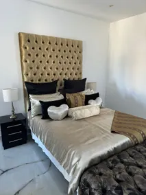 “ Posh Spot”Apartment only bookings of 3-5 guests - Image 5