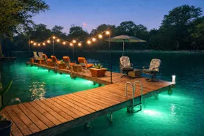 Sleeps 32 Waterfront Lake House - Image 4