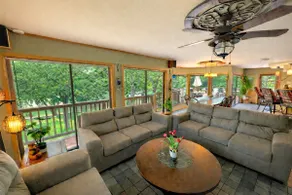 Sleeps 32 Waterfront Lake House - Image 5