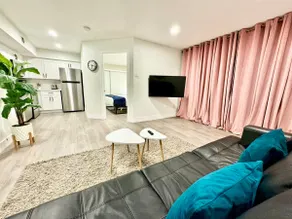 LUX 1BR Condo Near Strip, UNLV, and Convention CTR - Image 4