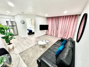 LUX 1BR Condo Near Strip, UNLV, and Convention CTR - Image 2
