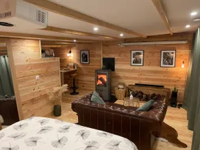 Belgian hut - jacuzzi and cinema - Image 4
